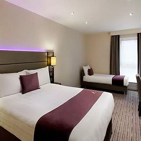 Premier Inn Premier Inn Silverstone Syresham المظهر الخارجي الصورة
